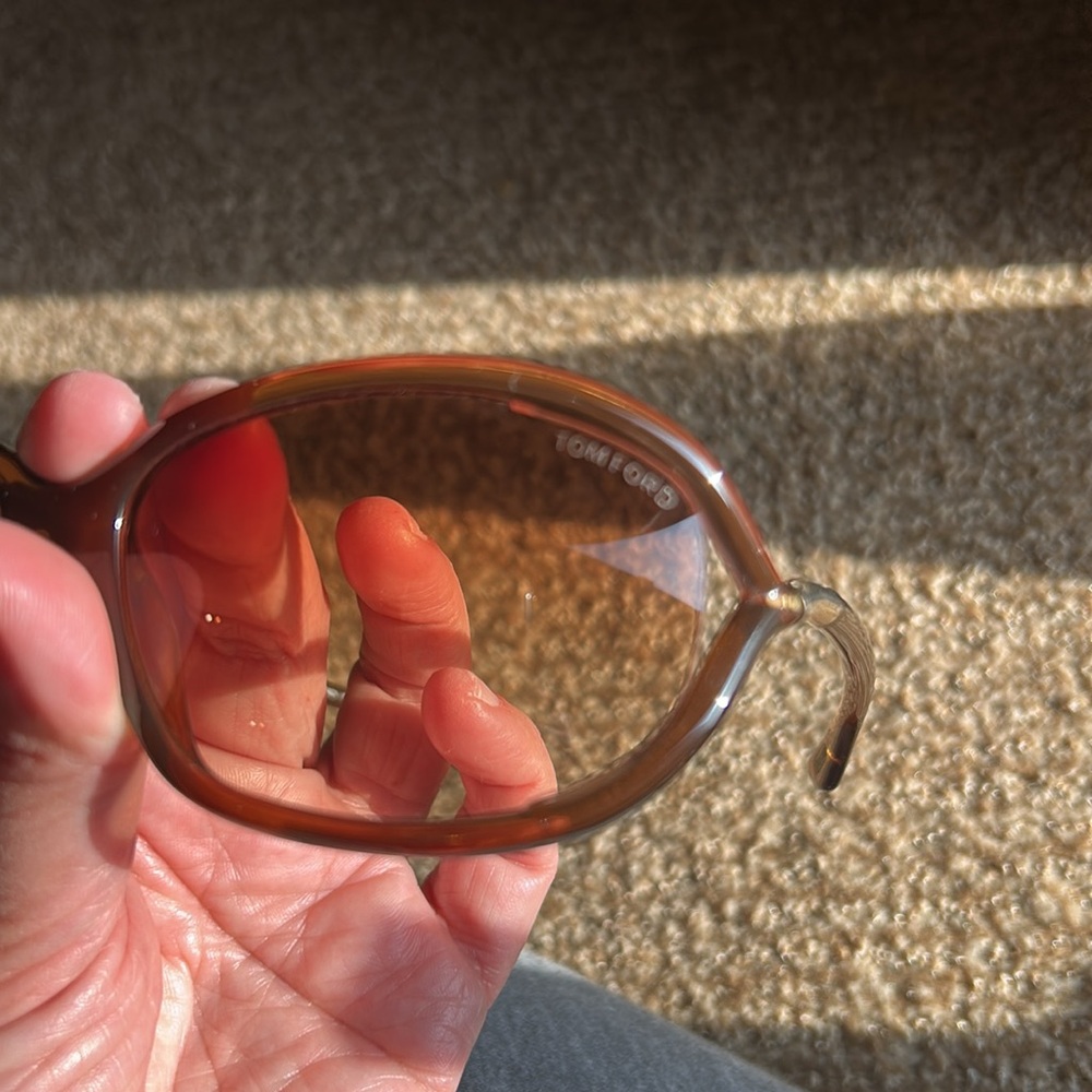 Tom Ford Whitney Sunglasses - Picture 6 of 8